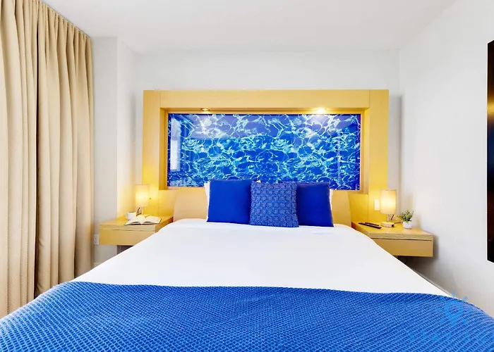 Beachfront Resort - Pool - Ocean View Balcony- Gym