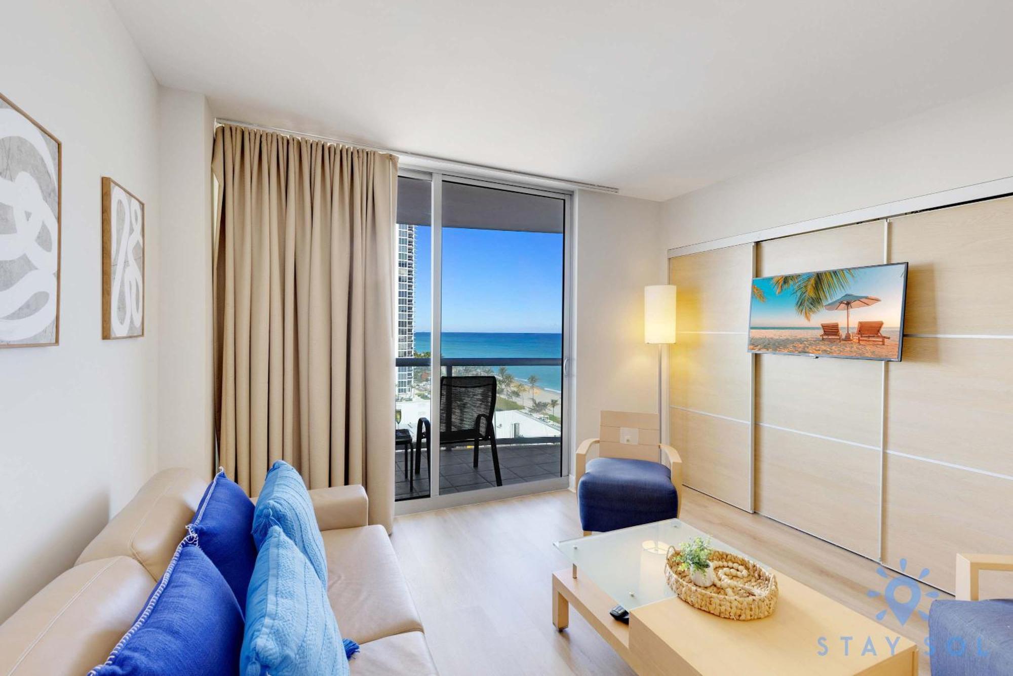 Beachfront - Pool - Ocean View Balcony- Gym *