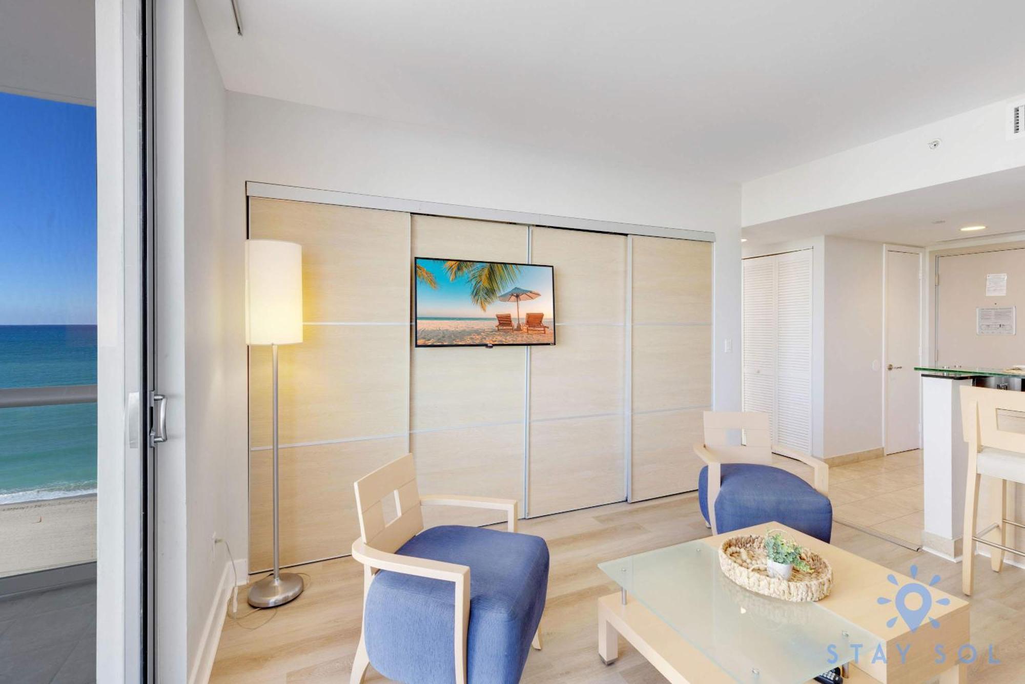Appartement Beachfront - Pool - Ocean View Balcony- Gym *