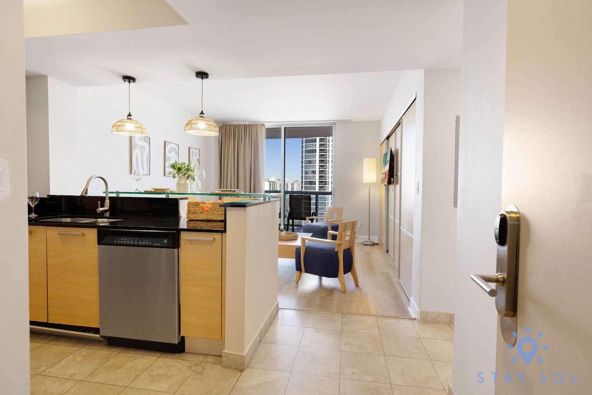 Appartement Beachfront - Pool - Ocean View Balcony- Gym Miami Beach